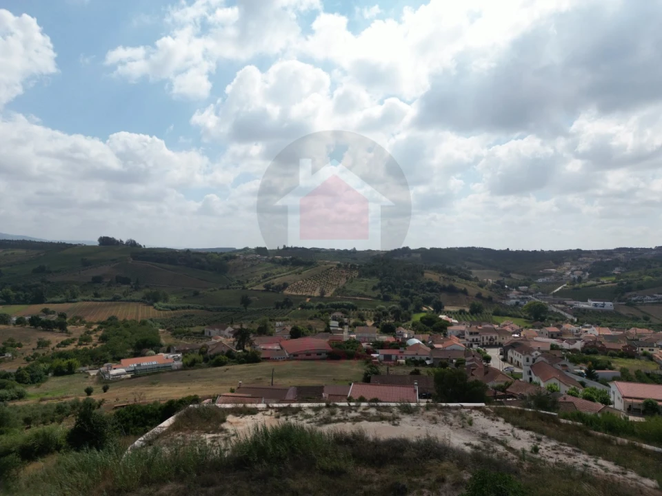 Terreno para Venda em Painho e Figueiros Foto 9