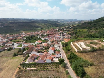 Terreno para Venda em Painho e Figueiros