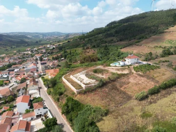 Terreno para Venda em Painho e Figueiros