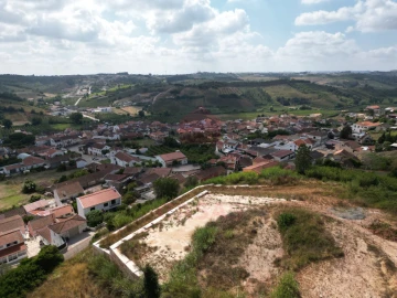 Terreno para Venda em Painho e Figueiros
