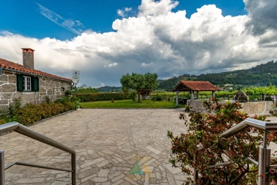Quinta T5 para Venda em Beiral do Lima