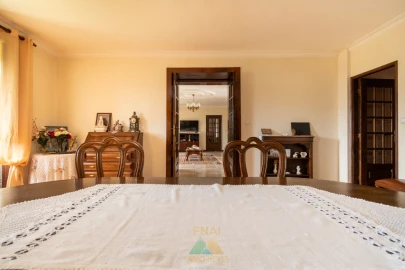 Quinta T5 para Venda em Beiral do Lima