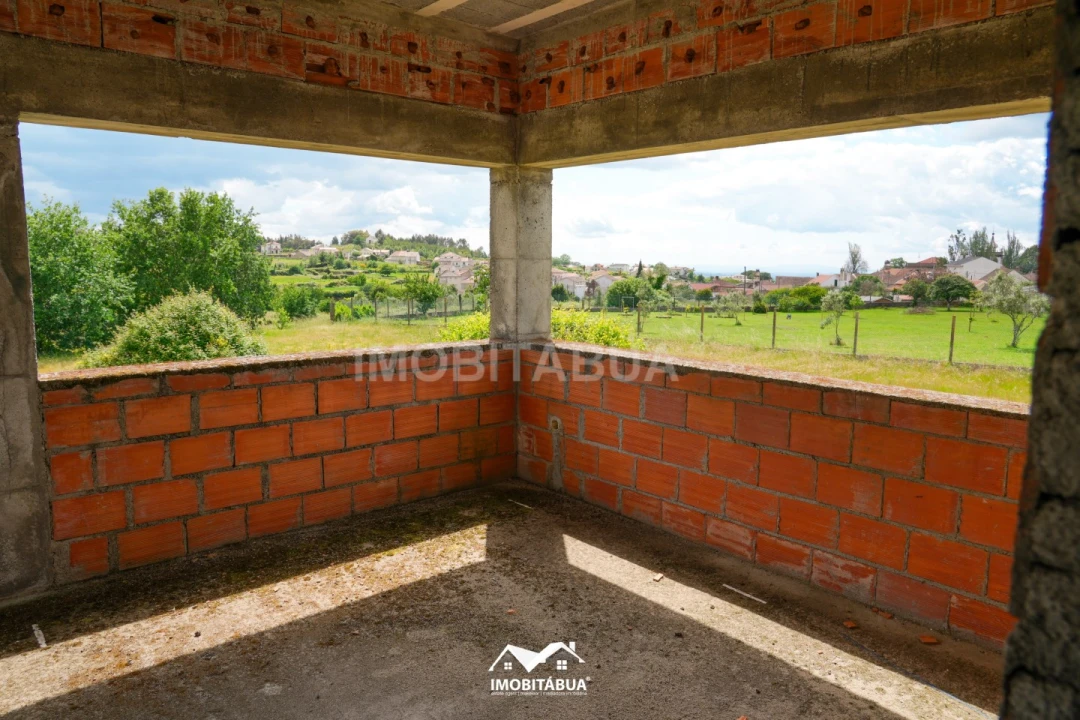Moradia para Venda em Lagos da Beira e Lajeosa Foto 17