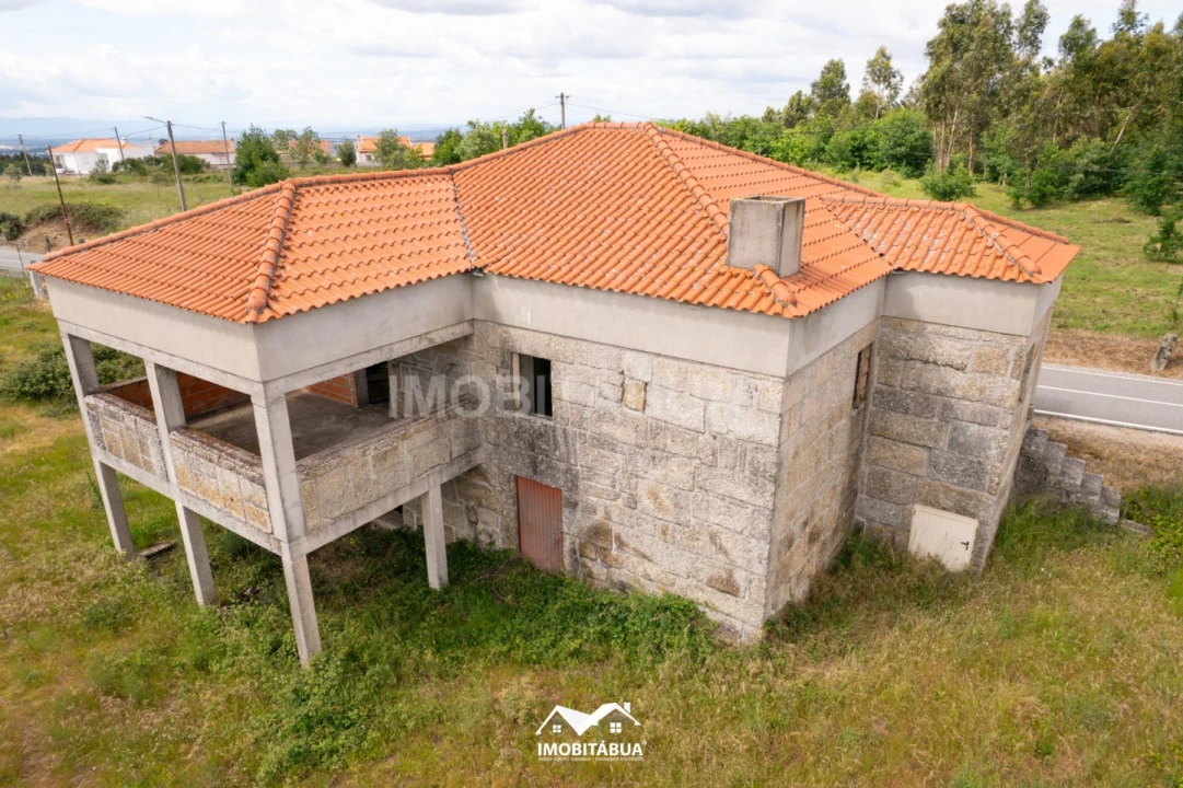 Moradia para Venda em Lagos da Beira e Lajeosa Foto 32