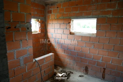 Moradia para Venda em Lagos da Beira e Lajeosa