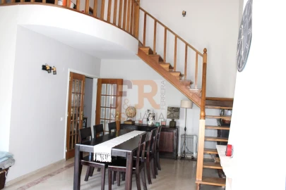 Apartamento para Venda em Quinta do Anjo
