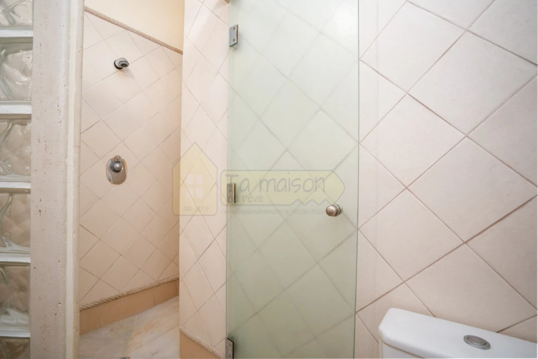 Moradia T3 para Venda em Loule (São Sebastião) Foto 31