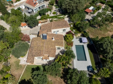 Moradia T3 para Venda em Loule (São Sebastião)