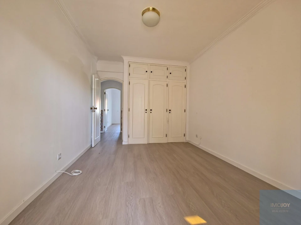 Apartamento T2 para Venda em Cascais e Estoril Foto 11