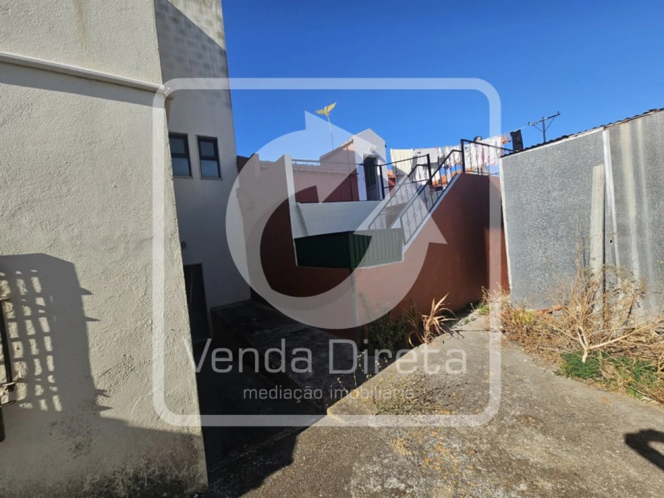 Apartamento T4 para Venda em Gaio-Rosário e Sarilhos Pequenos Foto 23