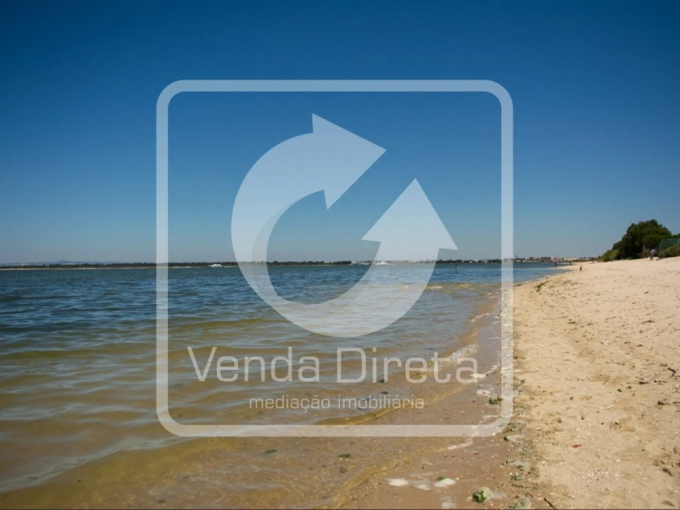Apartamento T4 para Venda em Gaio-Rosário e Sarilhos Pequenos Foto 28