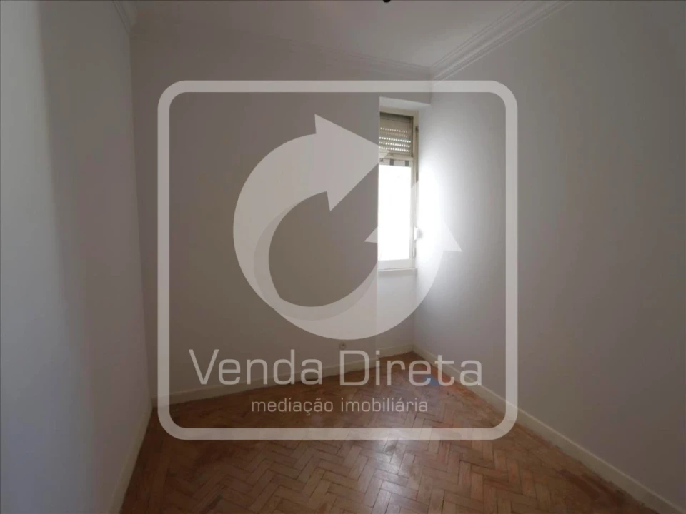 Apartamento T3 para Venda em Barreiro e Lavradio Foto 11