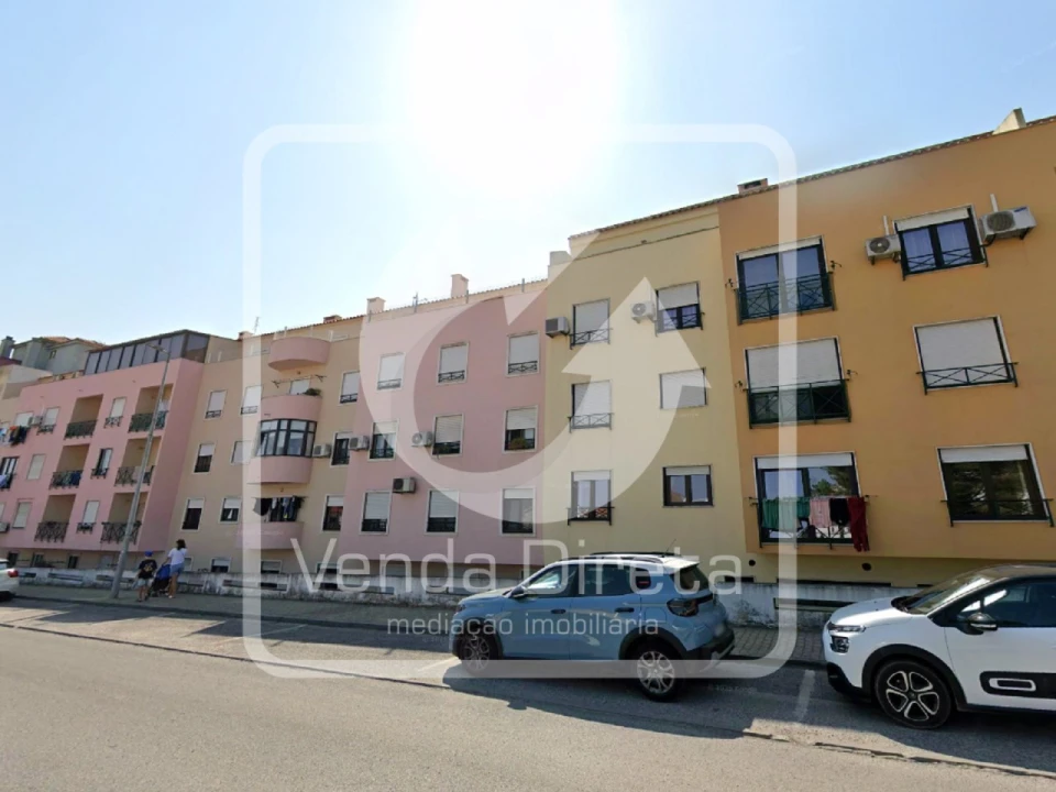 Apartamento T3 para Venda em Quinta do Conde Foto 20