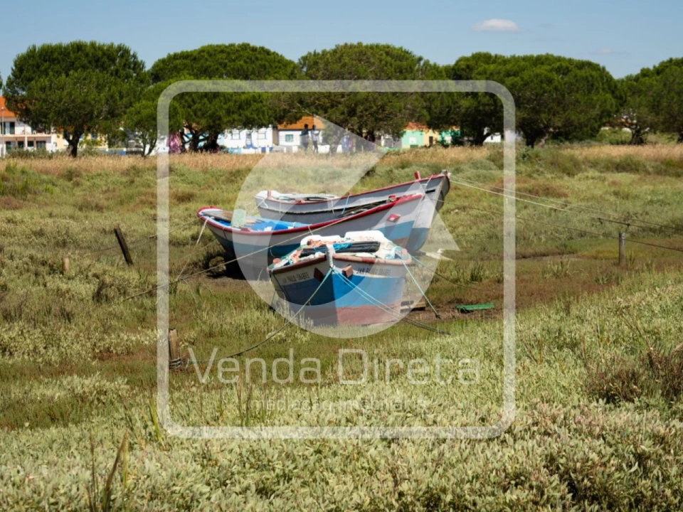 Loja para Venda em Gaio-Rosário e Sarilhos Pequenos Foto 21