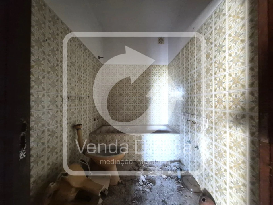 Terreno para Venda em Quinta do Anjo Foto 9