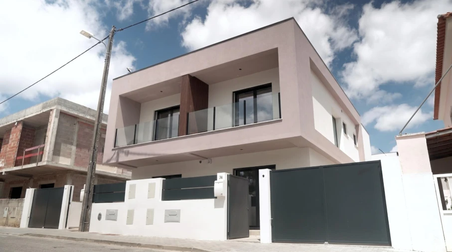 Moradia T3 para Venda em Fernao Ferro Foto 16