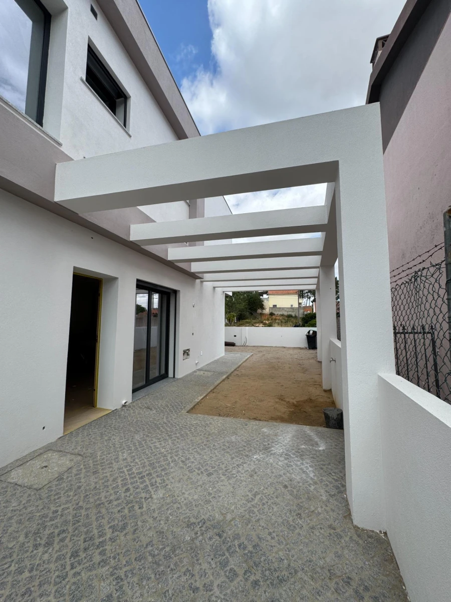 Moradia T3 para Venda em Fernao Ferro Foto 7