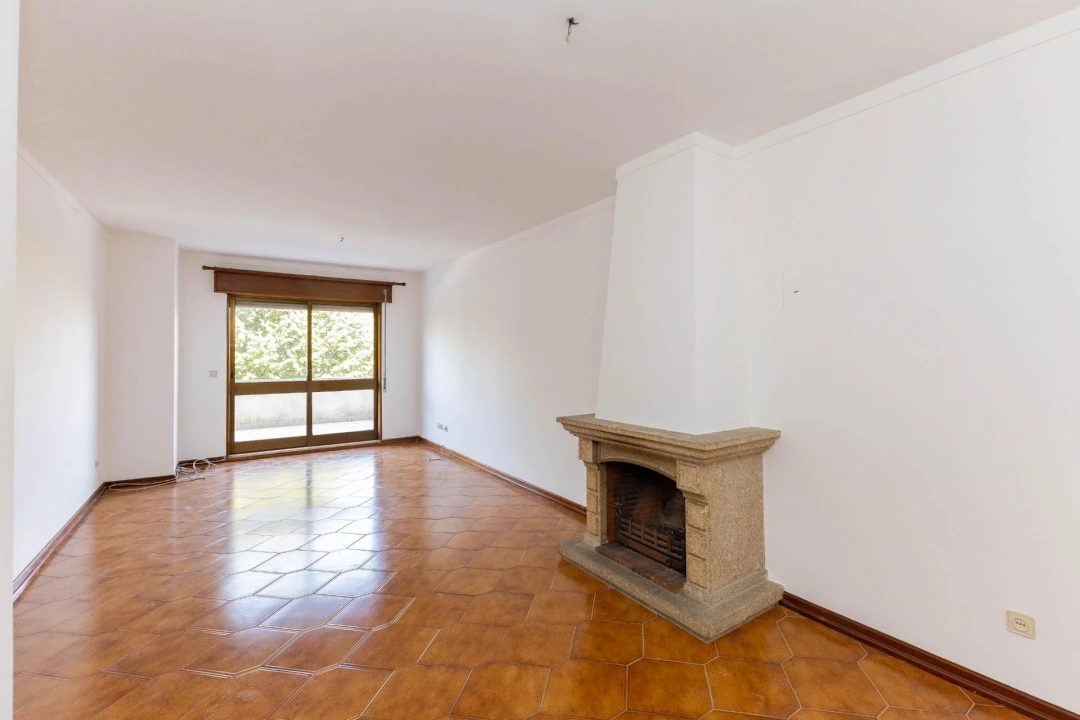 Apartamento T3 para Venda em Penafiel Foto 8