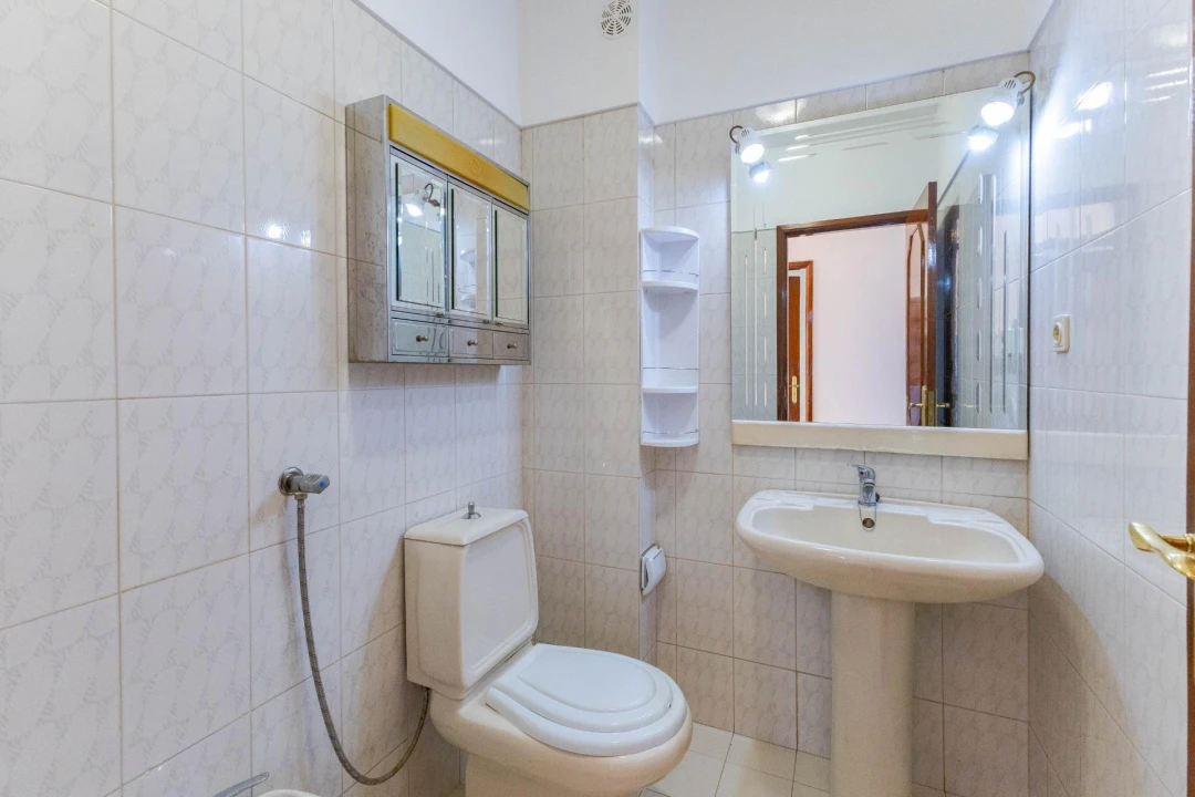 Apartamento T3 para Venda em Penafiel Foto 19