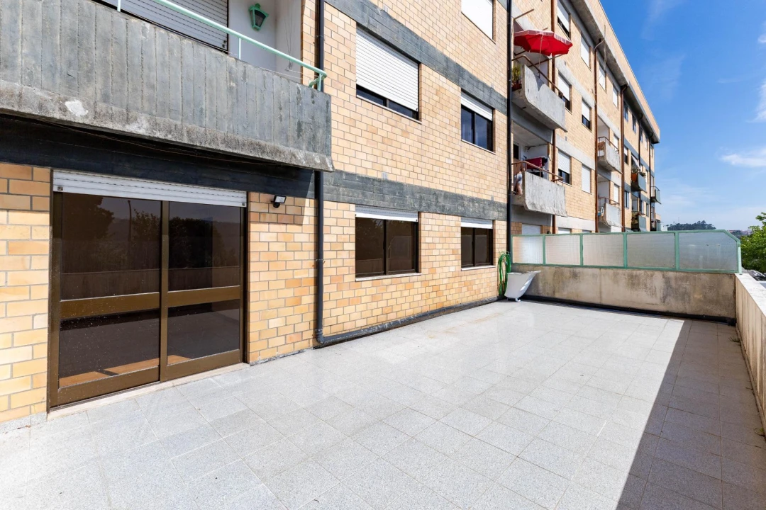 Apartamento T3 para Venda em Penafiel Foto 29