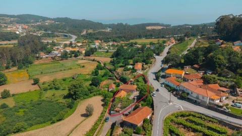 Moradia T5 para Venda em Sapardos