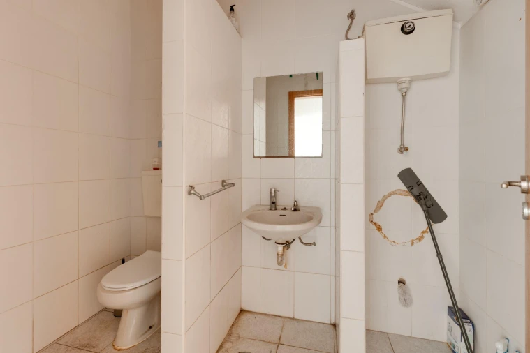 Armazém para Venda em Fajozes Foto 12
