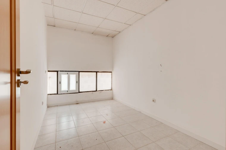 Armazém para Venda em Fajozes Foto 16