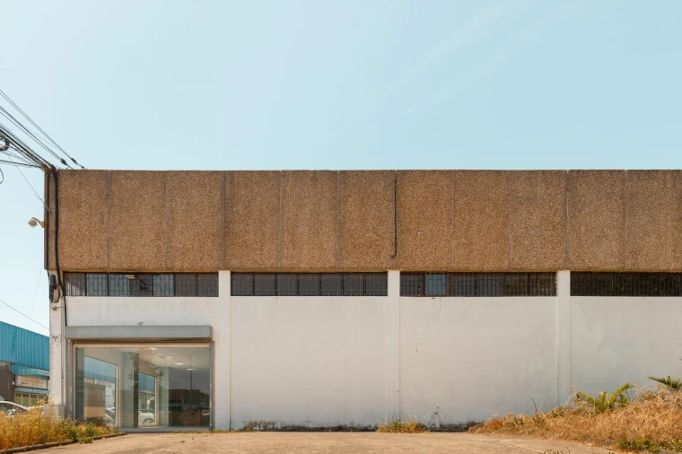 Armazém para Venda em Fajozes Foto 4