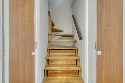 Apartamento T4 para Venda em Agualva e Mira-Sintra