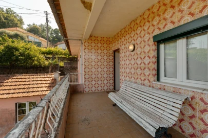 Moradia T5 para Venda em Sapardos