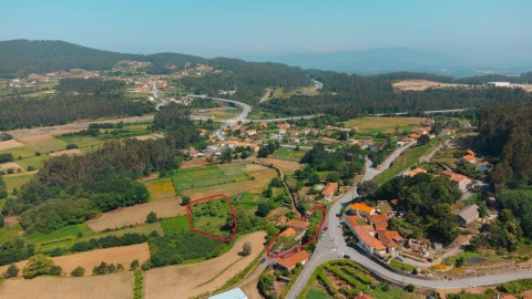 Moradia T5 para Venda em Sapardos
