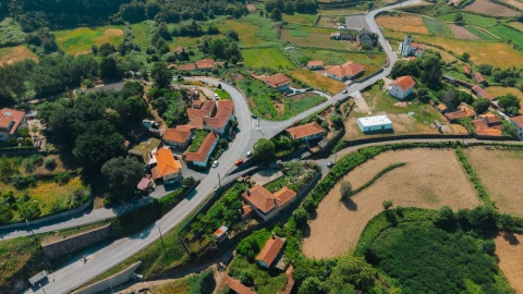 Moradia T5 para Venda em Sapardos