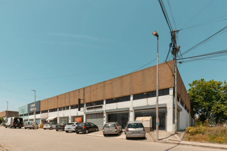 Armazém para Venda em Fajozes Foto 21