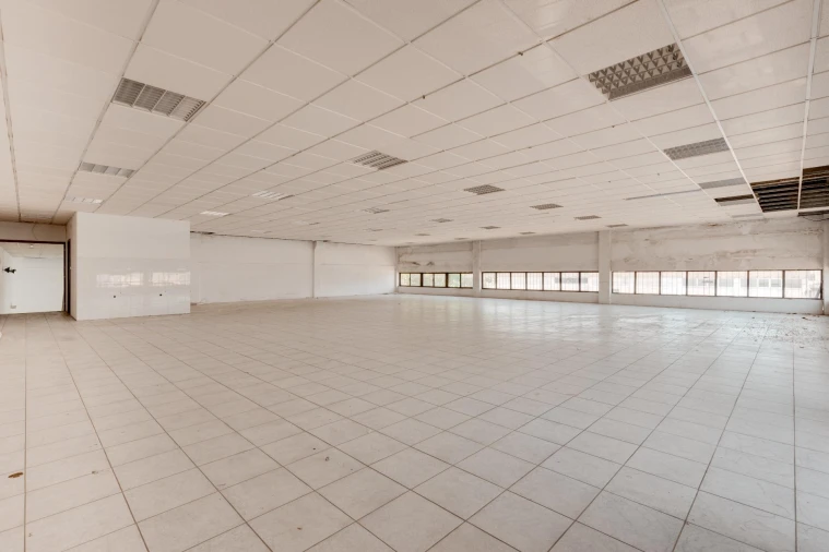 Armazém para Venda em Fajozes Foto 12