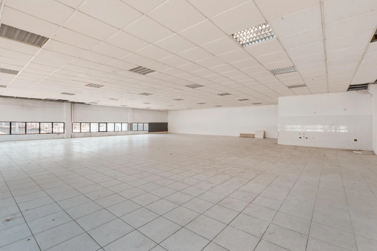Armazém para Venda em Fajozes Foto 13