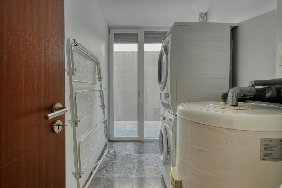 Moradia T4 para Venda em Carcavelos e Parede Foto 31