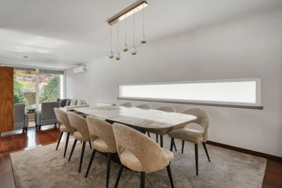 Moradia T4 para Venda em Carcavelos e Parede