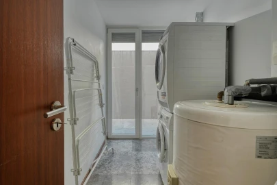 Moradia T4 para Venda em Carcavelos e Parede