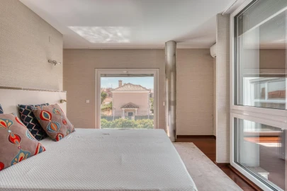 Moradia T4 para Venda em Carcavelos e Parede