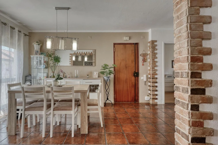 Apartamento T4 para Venda em Agualva e Mira-Sintra Foto 5