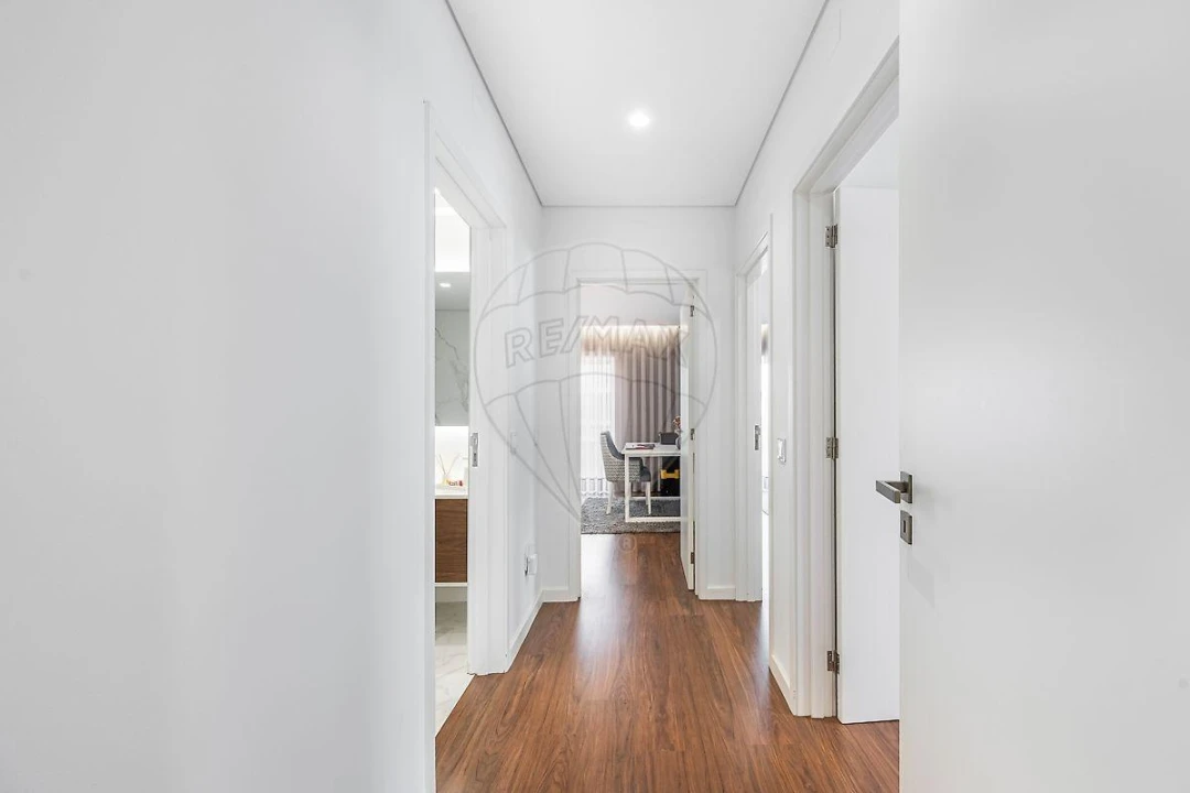 Apartamento T3 para Venda em Vila Nova de Famalicão e Calendário Foto 13