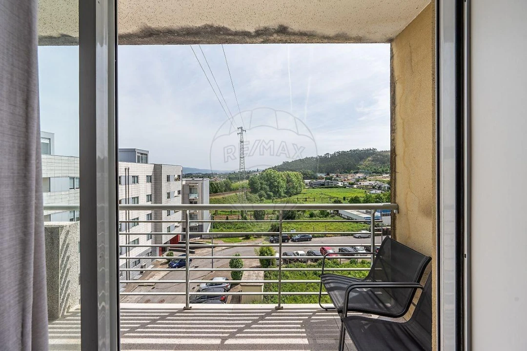 Apartamento T3 para Venda em Vila Nova de Famalicão e Calendário Foto 17