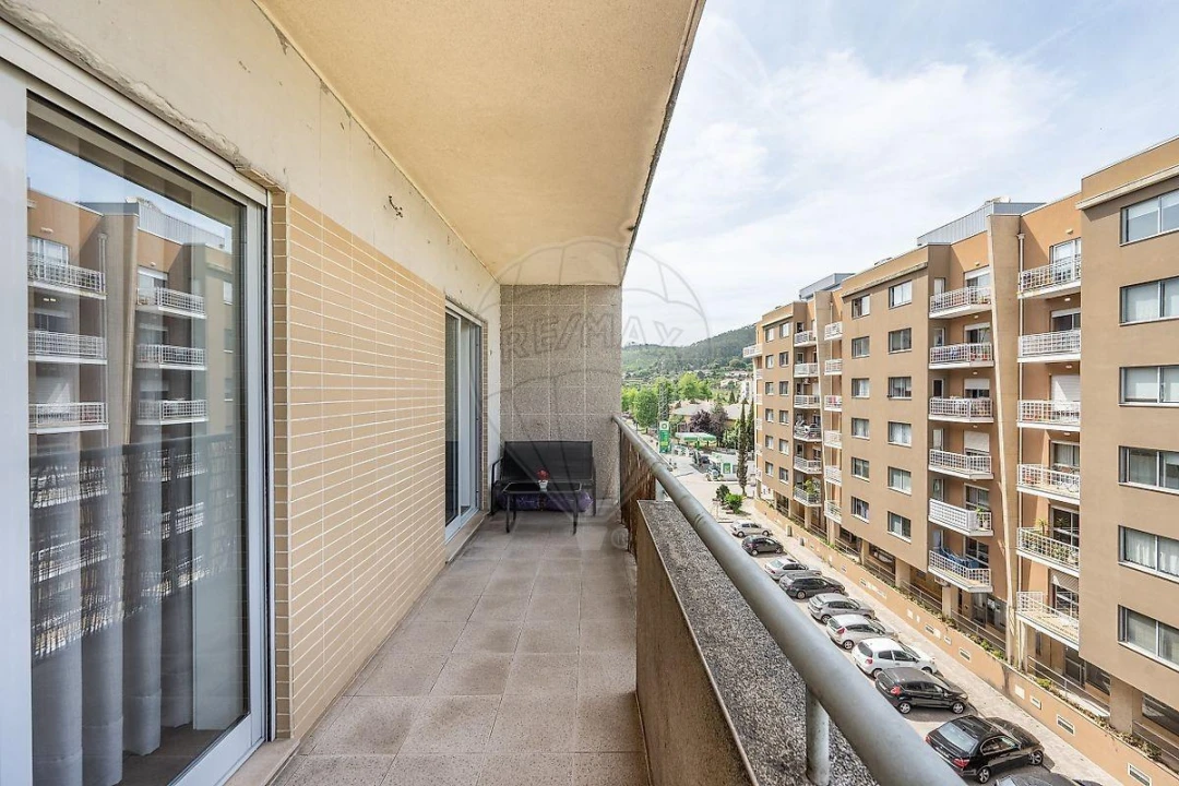 Apartamento T3 para Venda em Vila Nova de Famalicão e Calendário Foto 24