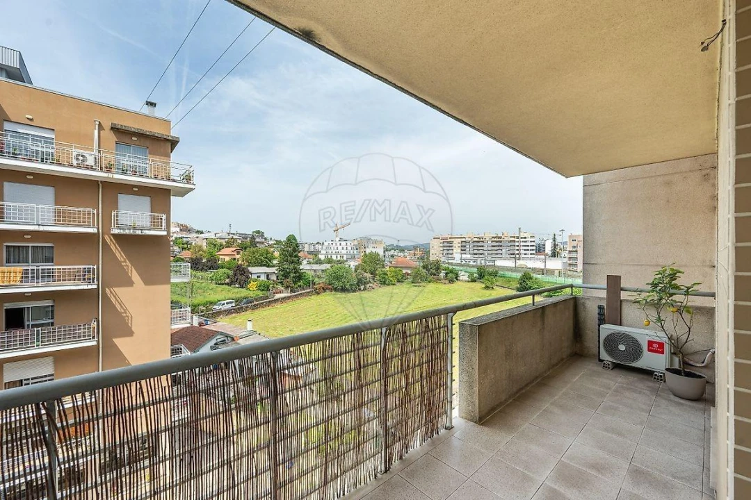 Apartamento T3 para Venda em Vila Nova de Famalicão e Calendário Foto 25