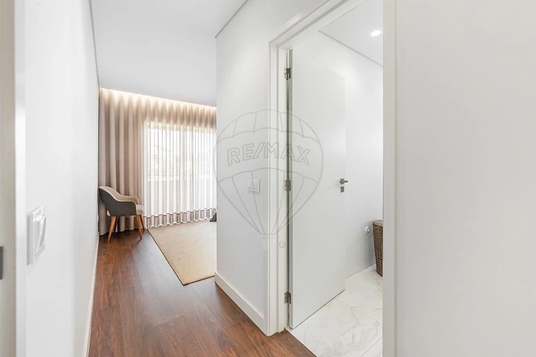 Apartamento T3 para Venda em Vila Nova de Famalicão e Calendário Foto 4