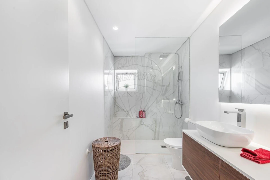 Apartamento T3 para Venda em Vila Nova de Famalicão e Calendário Foto 5