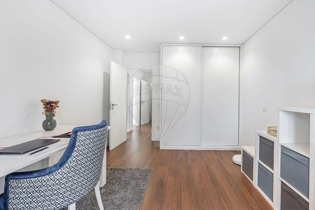 Apartamento T3 para Venda em Vila Nova de Famalicão e Calendário Foto 9