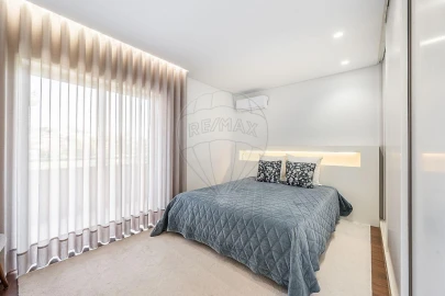 Apartamento T3 para Venda em Vila Nova de Famalicão e Calendário