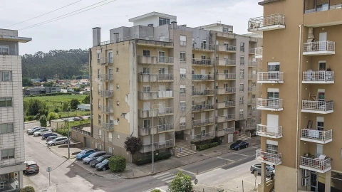 Apartamento T3 para Venda em Vila Nova de Famalicão e Calendário