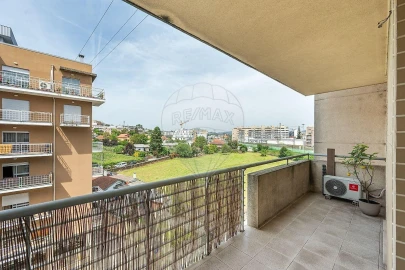 Apartamento T3 para Venda em Vila Nova de Famalicão e Calendário